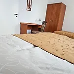 Appartement Rest Airport Modlin