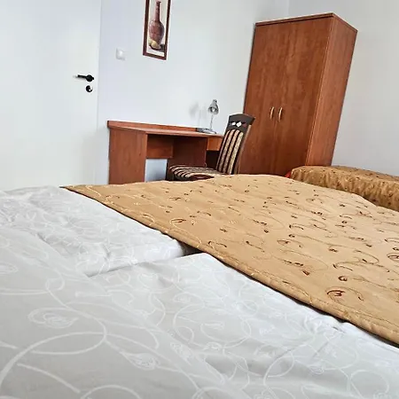 Apartment Rest Airport Modlin